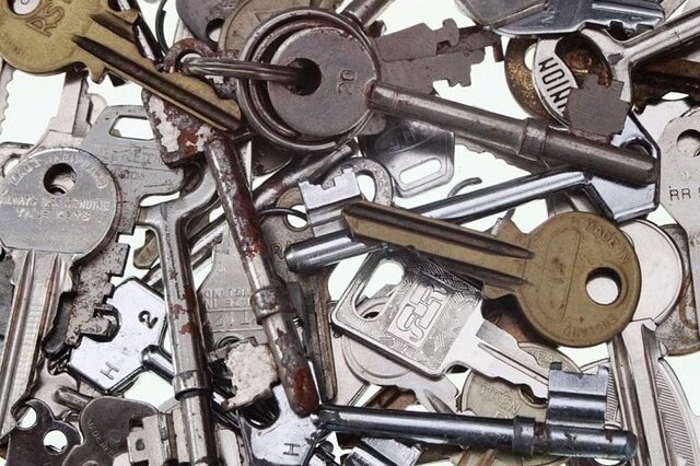 chaque conseil est une clé les conseils de monsieur Antoine ouvrent les portes de la liberté